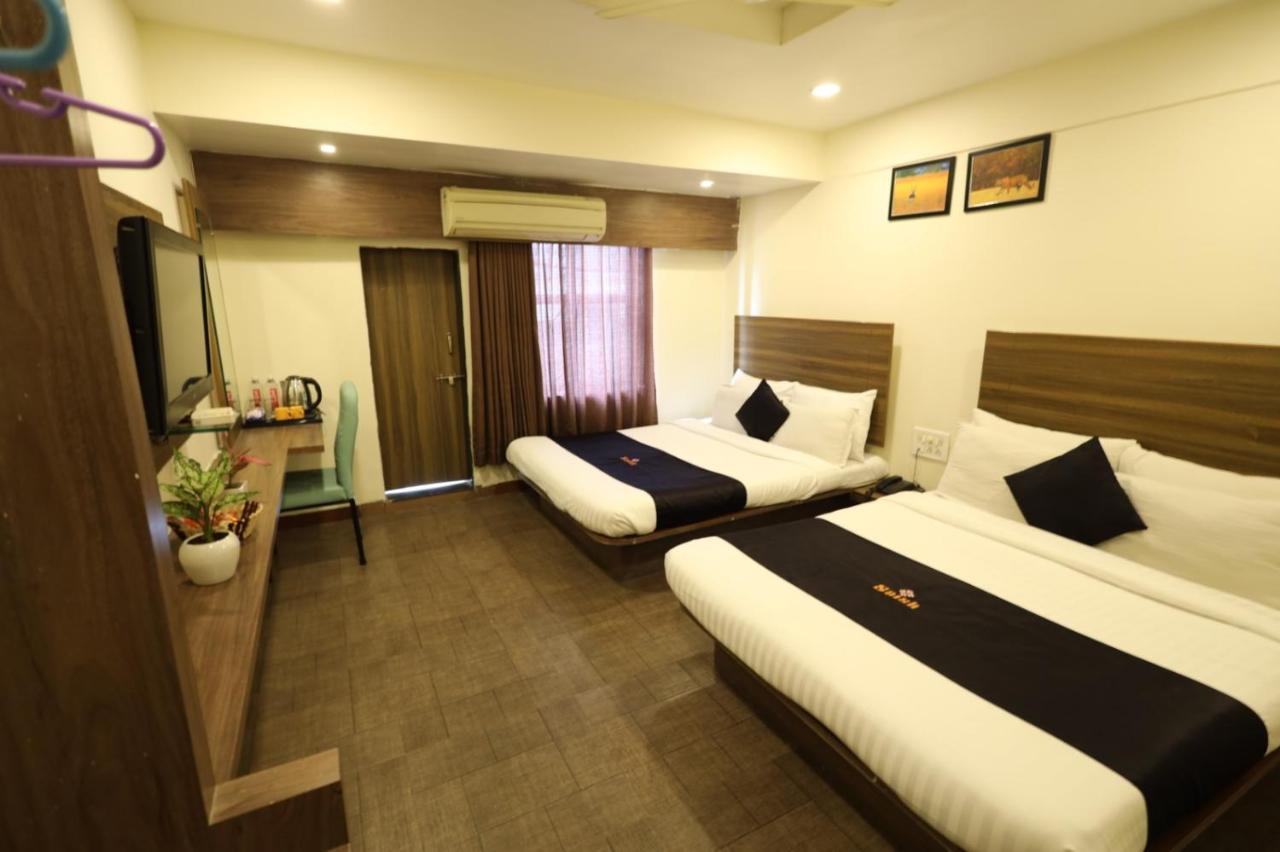 Saish Hotel Ширди Экстерьер фото